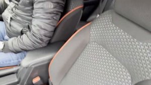 Обзор и сравнение Toyota Raize G и Z