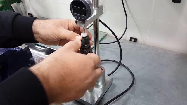 Impulsor fuente common rail cr110 plus zemtec funcionamiento y mediciones juego axial inducido смотреть онлайн