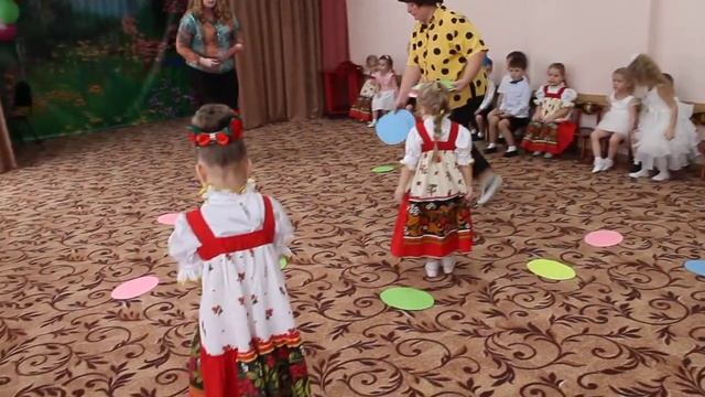 "Собери цветок для мамочки " смотреть онлайн