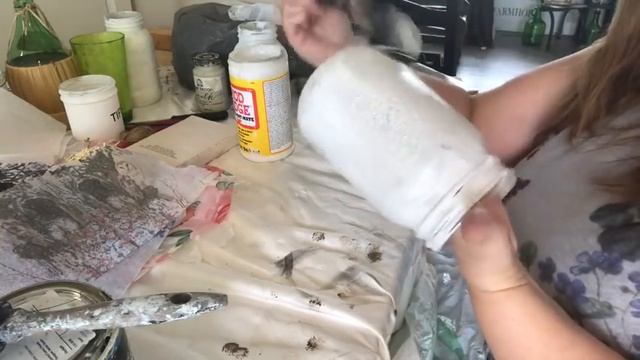 How To Decoupage Mason Jars @rusticcottageco