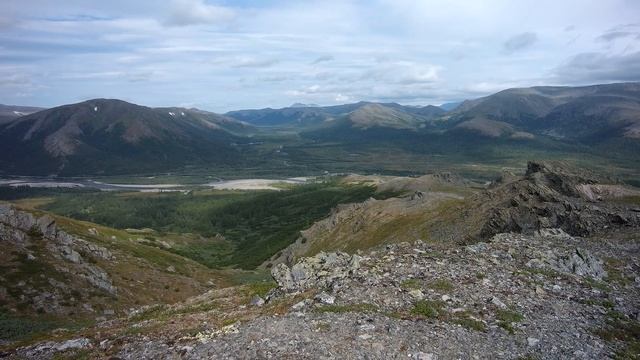 Сплав по реке Собь с рыбалкой. 2 серия смотреть онлайн