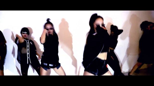 KREAM - HOLA' FAME (Iggy Azalea Ft Tyga) смотреть онлайн