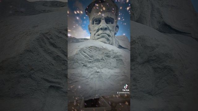 ВХОД В "МУЖЕСТВО" В БРЕСТСКОЙ КРЕПОСТИ смотреть онлайн