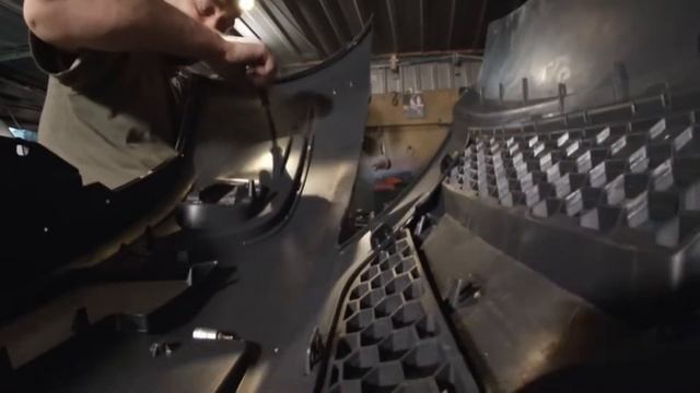 Ларгус Замена бруса 2ч смотреть онлайн