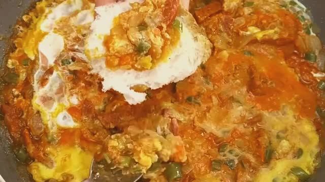 Турецкий омлет MENEMEN - самая вкусная яичница с овощами МЕНЕМЕН смотреть онлайн