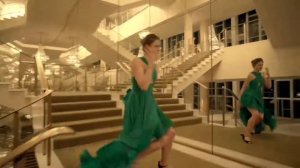 Маргарет Куэлли в рекламе KENZO World   The new fragrance