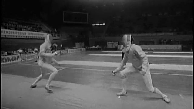 1988 Technique of Soviet & Foreign Sabreurs смотреть онлайн