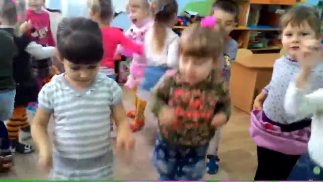 Танцы гр Звездочки смотреть онлайн