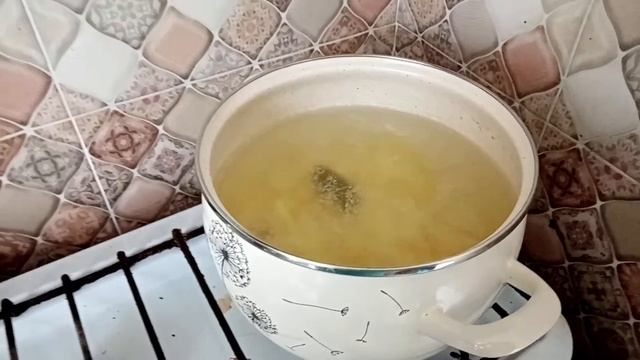 Полевой суп или суп студента.