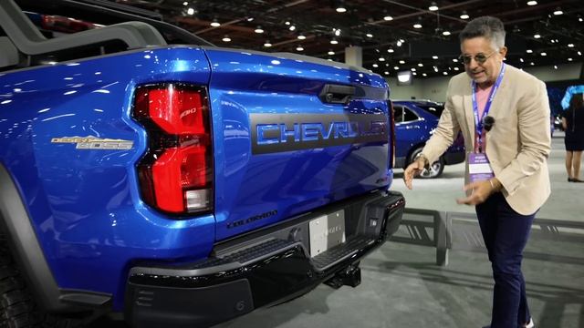 2023 Chevy Colorado ZR2 • Desert Boss • La Raptor Pequeña de GM смотреть онлайн