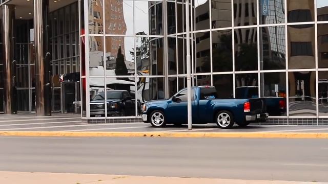Surprise shoot for owner of this GMC after horrible accident #Salinasphotography смотреть онлайн