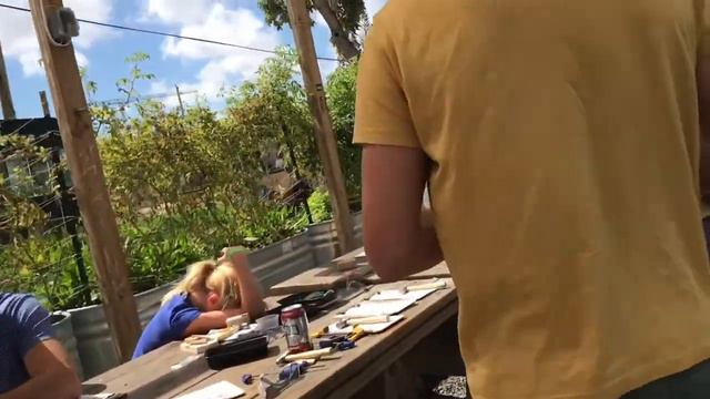 КАФЕ ИЗ КОНТЕЙНЕРА В МАЙАМИ. WYNWOOD смотреть онлайн