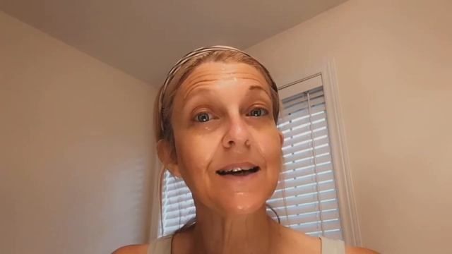 Global Beauty Care Gold Gel Face Mask Review! смотреть онлайн