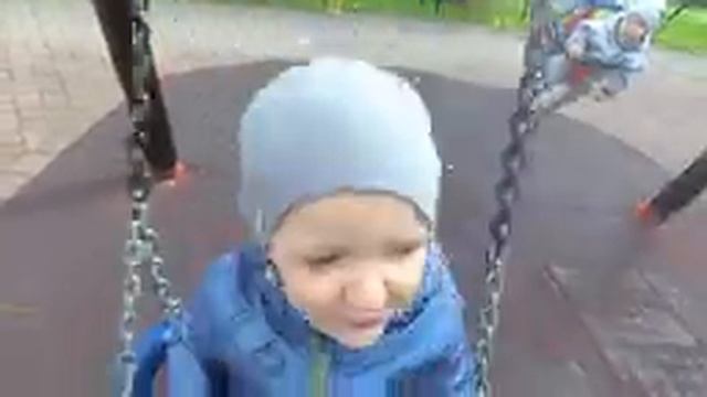 Осенний фестиваль в Тарту. Погоня за сладостями. смотреть онлайн