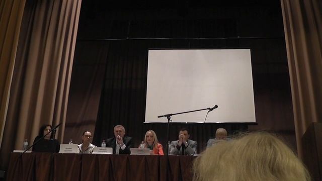 Всем парковку для колясок! смотреть онлайн