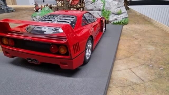 Ferrari F40 1 12 with Lexan Windows смотреть онлайн