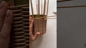 МК корзина зайчик из бумажной лозы