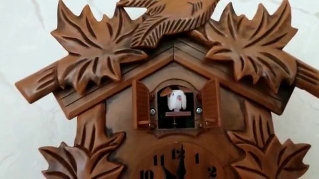 Часы с кукушкой милы дом работаю от широких круглых батареек смотреть онлайн