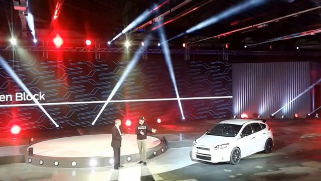 New Ford Focus RS - First Footage смотреть онлайн