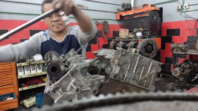 complete timing chain replacement w/cilender hiad gasket Ford explorer 2009 смотреть онлайн