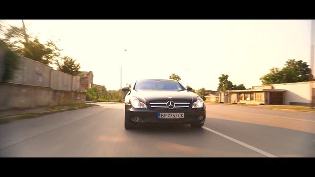 Exclusive Look: Cinematic Car Video and Photos of the Mercedes CLS смотреть онлайн