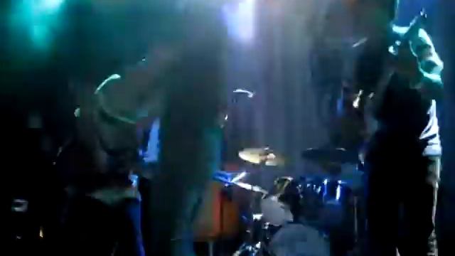 Cage The Elephant - "new song", Tilburg, 30-11-2008 смотреть онлайн