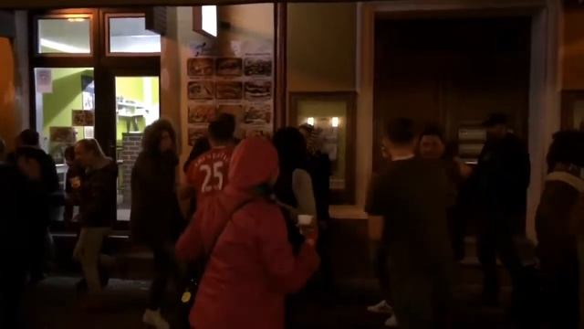 Jolly's band live in Levice Slovakia, people dancing on the street смотреть онлайн
