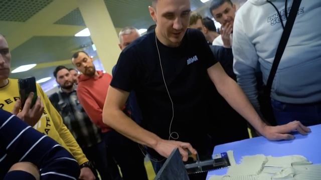 Душевой поддон из НАЛИВНОГО ПОЛА! Слёт плиточников в москве! смотреть онлайн