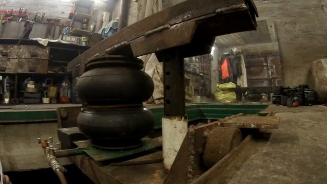 Как сделать подьемник на яму, траверса смотреть онлайн