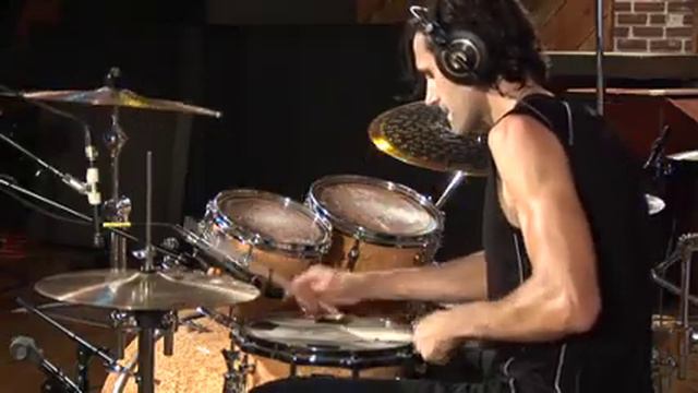 Tobias.Ralph: Improv Solo смотреть онлайн