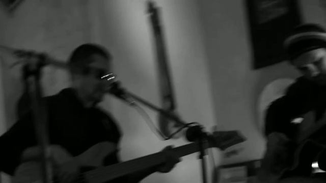 СолЬ- В Море Отражается Небо смотреть онлайн