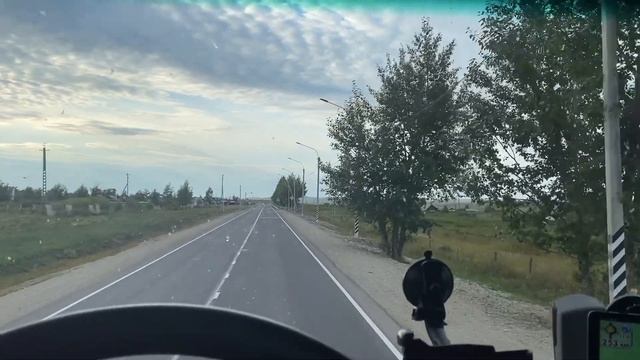 Дальнобой по России.Загрузка в Китае!!!! Очень страшная погода. Ураган, молния. Едем домой!!! смотреть онлайн