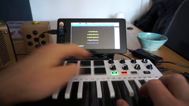 Critter & Guitari Organelle Clone смотреть онлайн