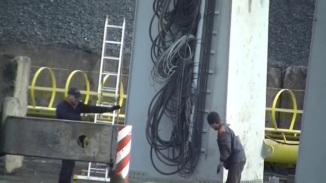 Новороссийский морской торговый порт XIV Новый кран Аист смотреть онлайн