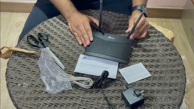TP-Link MR-100 Router Quick Unboxing With Sim Configuration for Jio and Airtel!! смотреть онлайн
