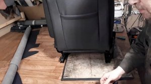 Opel Astra. Ремонт водительского сидения.