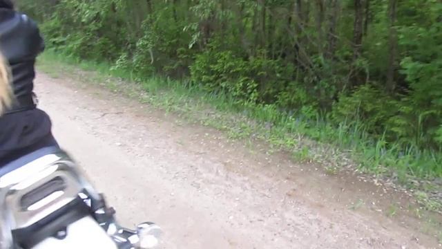 Bajaj Avenger 220 cruise и Вероника на нём. смотреть онлайн