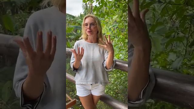 MARINA JUDD - DETOX RETREAT & TRANSCENDENTAL MEDITATION AT GAIA RETREAT CENTER, UBUD, BALI смотреть онлайн