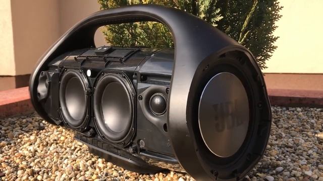 JBL BOOMBOX BASS TEST смотреть онлайн