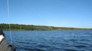 Надувная лодка под парусом (версия 4)