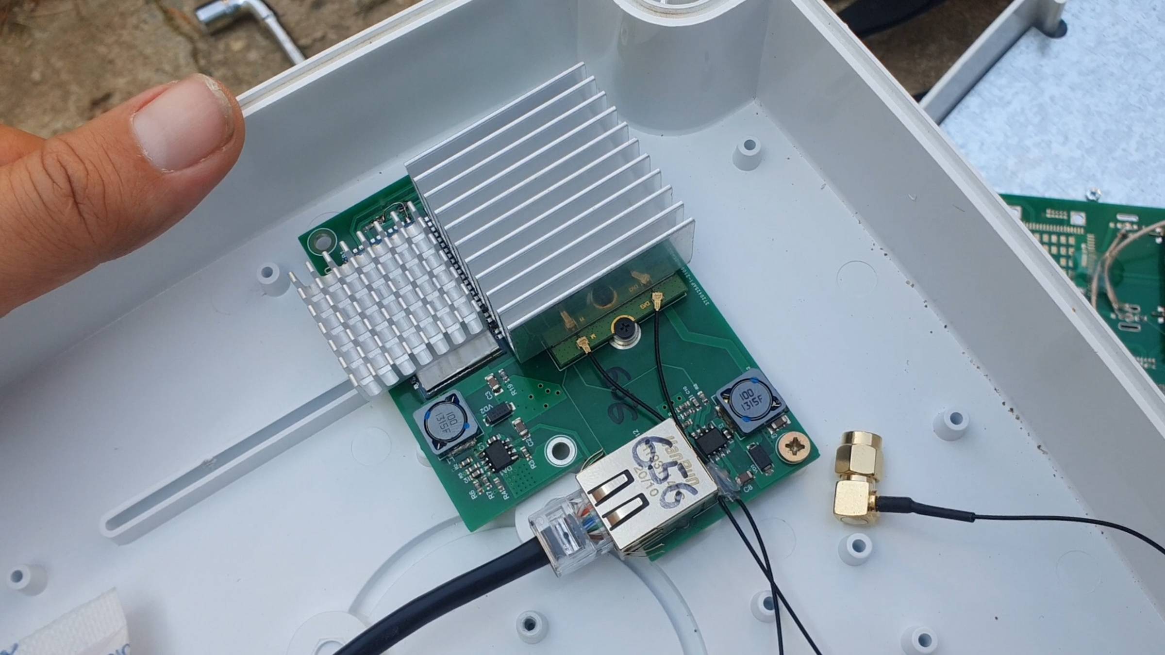 Замена Kroks cat.4 на Keenetic cat.6 L830-BE смотреть онлайн