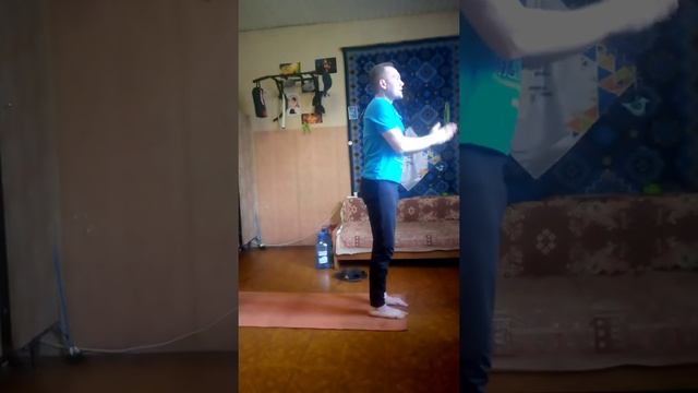 Фитнес тренер. #йога#поклонсолнцу#суриянамаскар смотреть онлайн