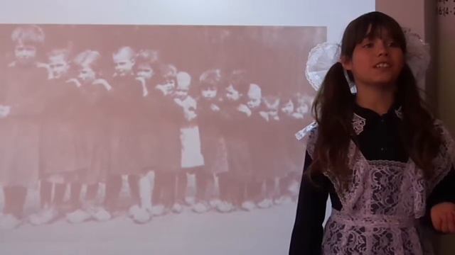 "Чулочки" Муса Джалиль Читает ученица 3-Г класса Дарья Дёмина #страначитающая смотреть онлайн