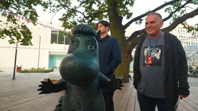 Мы смотрим сегодня в будущее (с) смотреть онлайн