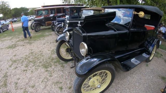 The San Antonio Ford Model T Show 2022 walk around at the texas transportation museum смотреть онлайн