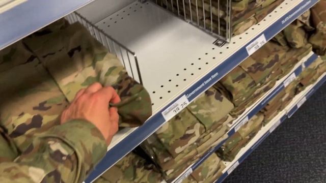 АРМИЯ США изнутри. День дембеля из Учебки (BCT) Цены на Форму Солдата. смотреть онлайн