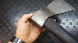 КАК НАМЕРТВО НАСАДИТЬ ТОПОР, МОЛОТОК, КУВАЛДУ