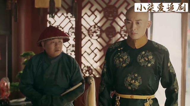 皇上從上到下認真打量小宮女，儘管表面故作鎮定，心裡卻早已按捺不住！