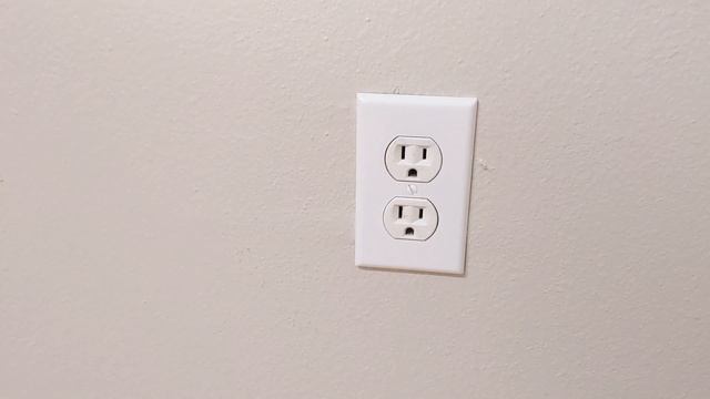 Zyxel Powerline Adapters PLA5456 - unbox and demo смотреть онлайн