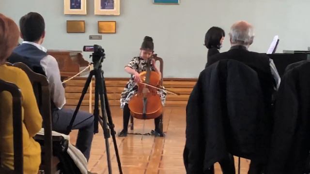 J.B. Breval - Sonata in C major. Performs 9-year-old Mari Hakobyan смотреть онлайн